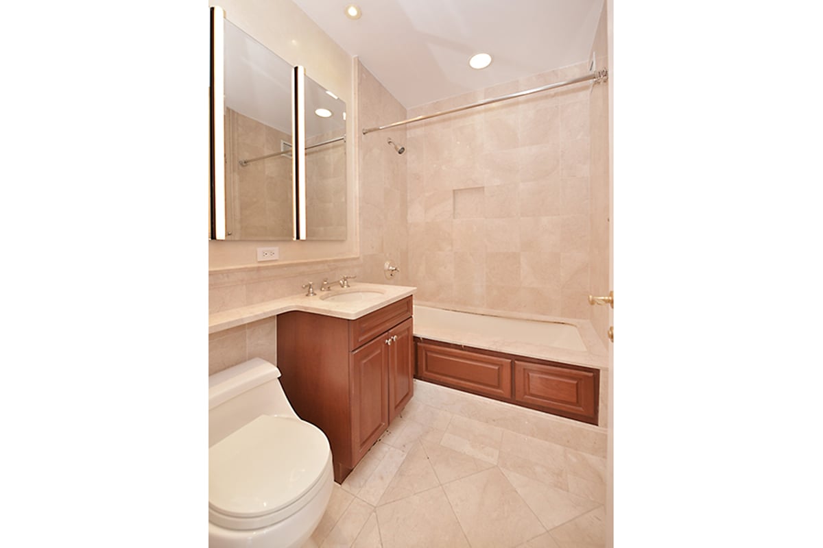 Photo for The Beekman Regent - 351 East 51St Street Condominium in Midtown East, Manhattan