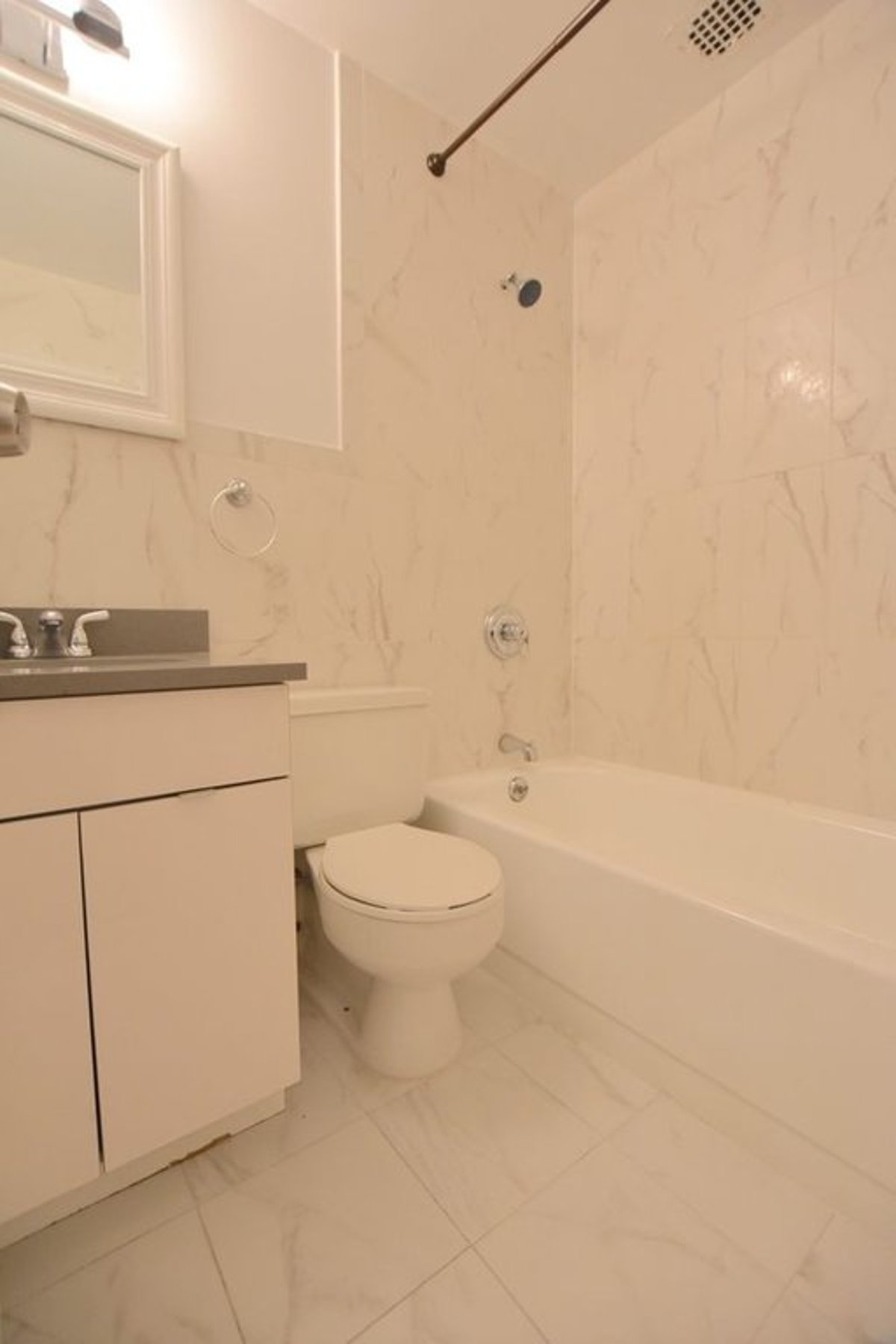 Photo for 220 EAST 22 STREET - 220 East 22nd Street Rental Building in Gramercy Park, Manhattan