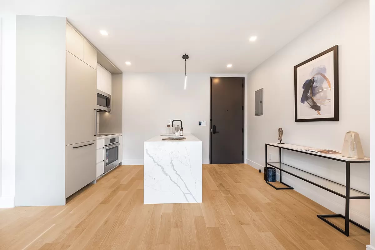 Photo for Lucent33 - 37-34 33rd Street Condominium in Long Island City, Queens