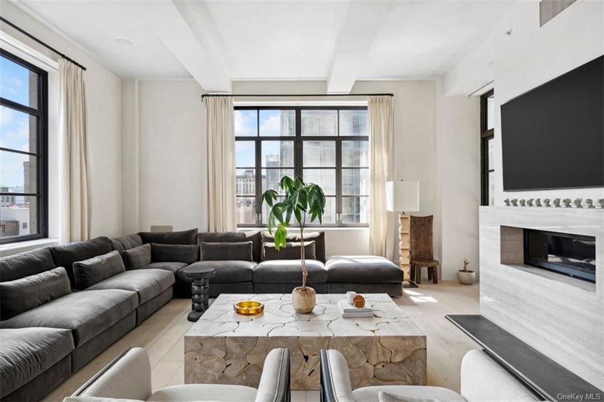 Photo for Huys - 404 Park Avenue South Condominium in NoMad, Manhattan