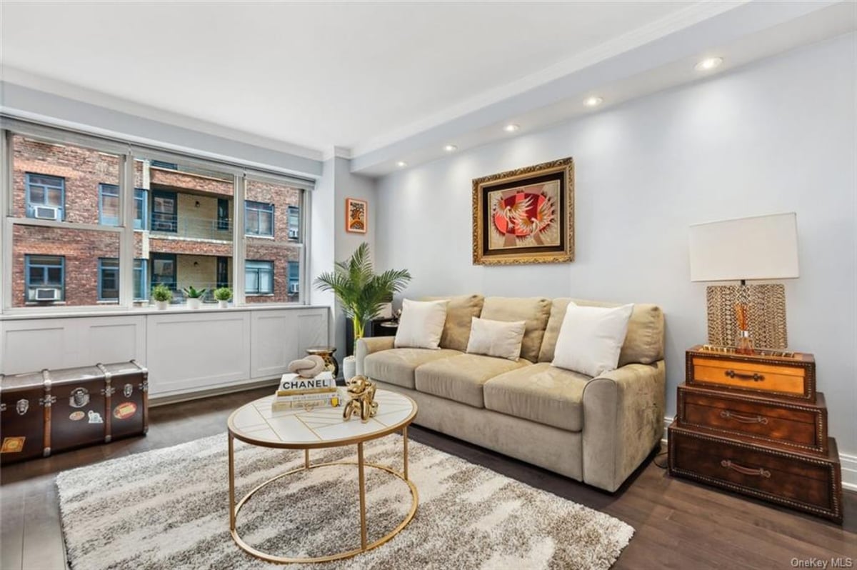 Photo for 155 East 76th Street - 155 East 76th Street Cooperative in Upper East Side, Manhattan