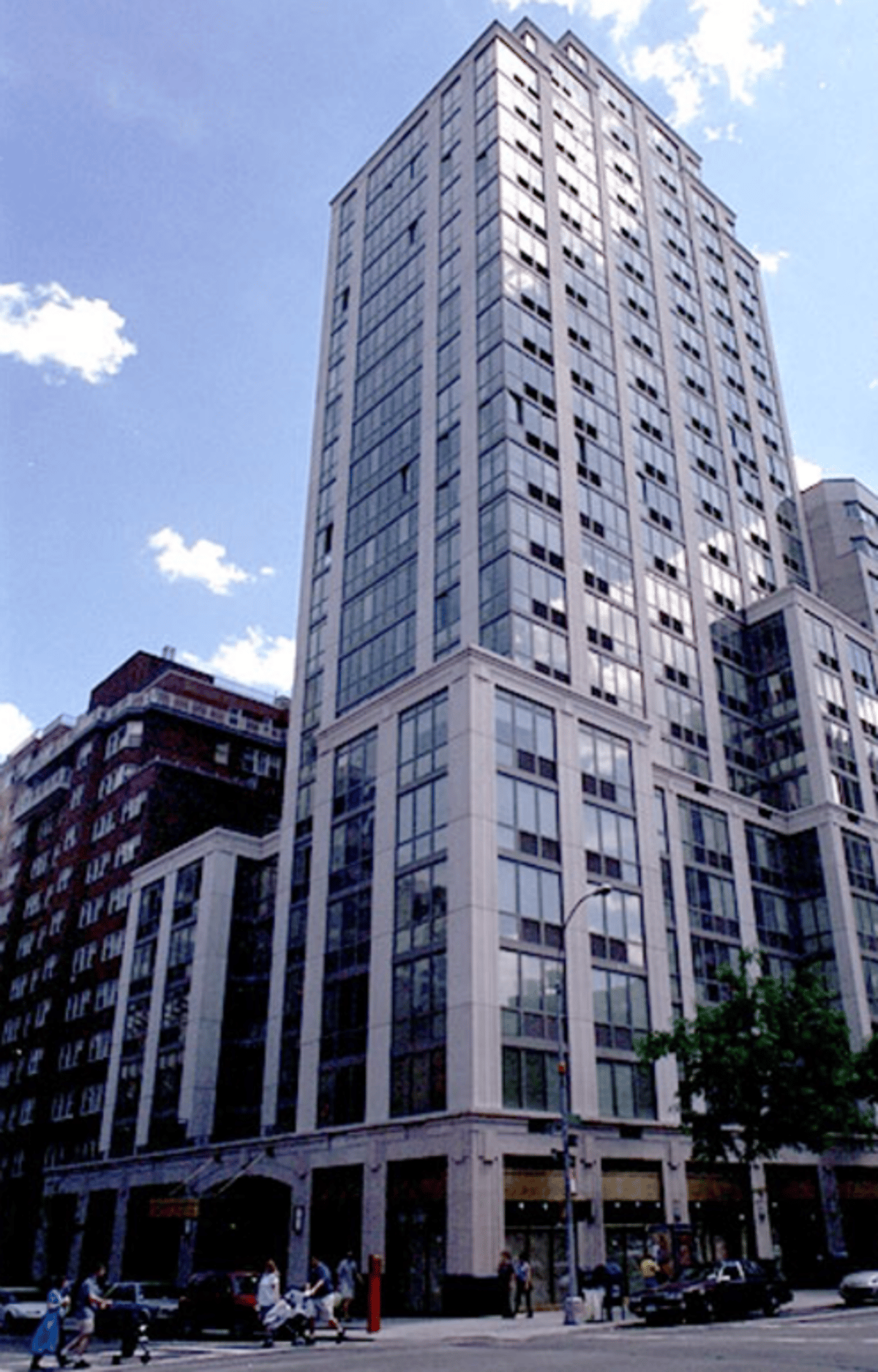 Photo for The Pearl - 400 East 66th Street Rental Building in Lenox Hill, Manhattan