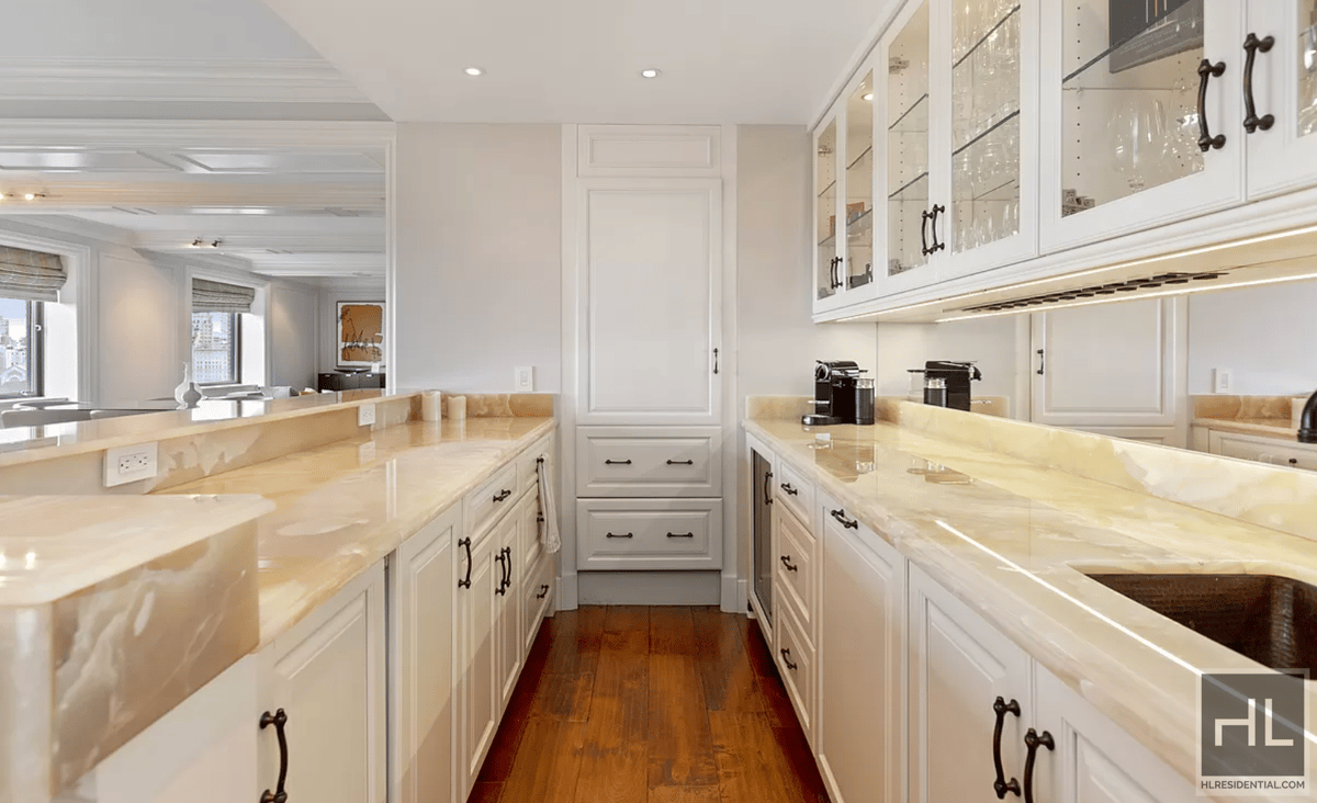 Photo for JW Marriott Essex House - 160 Central Park South Condominium in Midtown, Manhattan