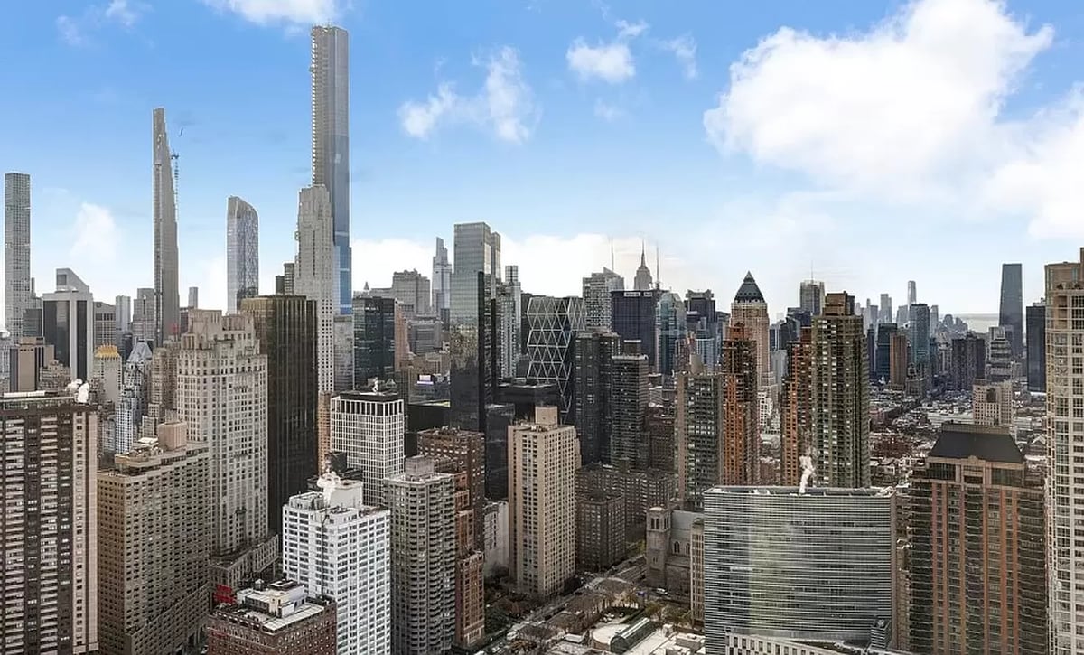 Photo for 3 Lincoln Center - 160 West 66th Street Condominium in Upper West Side, Manhattan