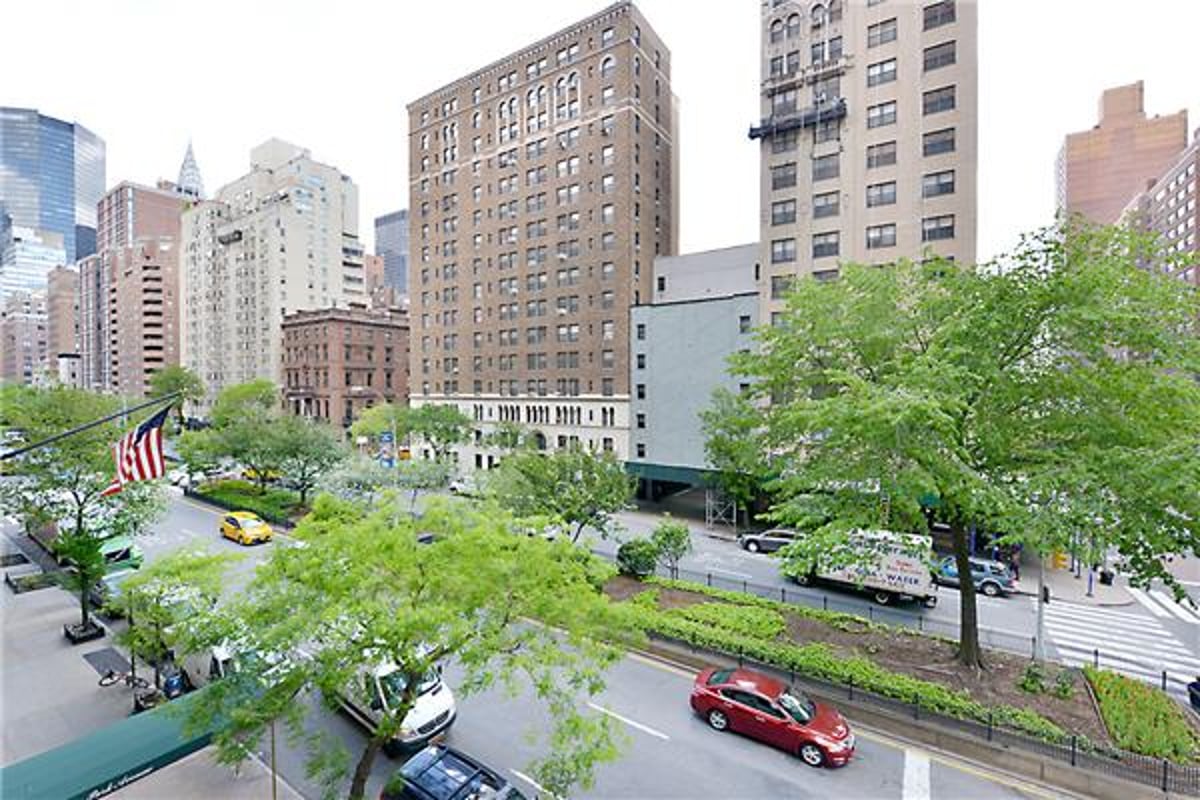 Photo for 10 Park Avenue - 10 Park Avenue Cooperative in Murray Hill, Manhattan