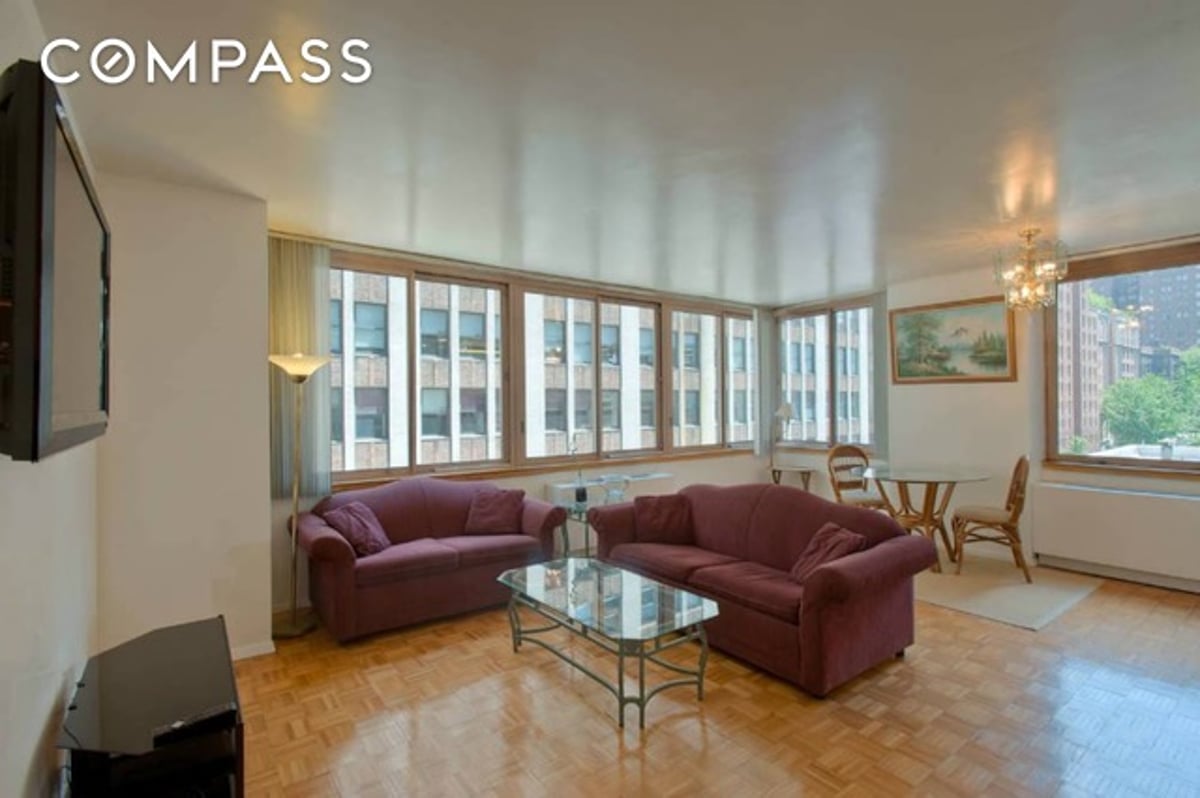 Photo for The Vanderbilt - 235 East 40th Street Condominium in Turtle Bay, Manhattan