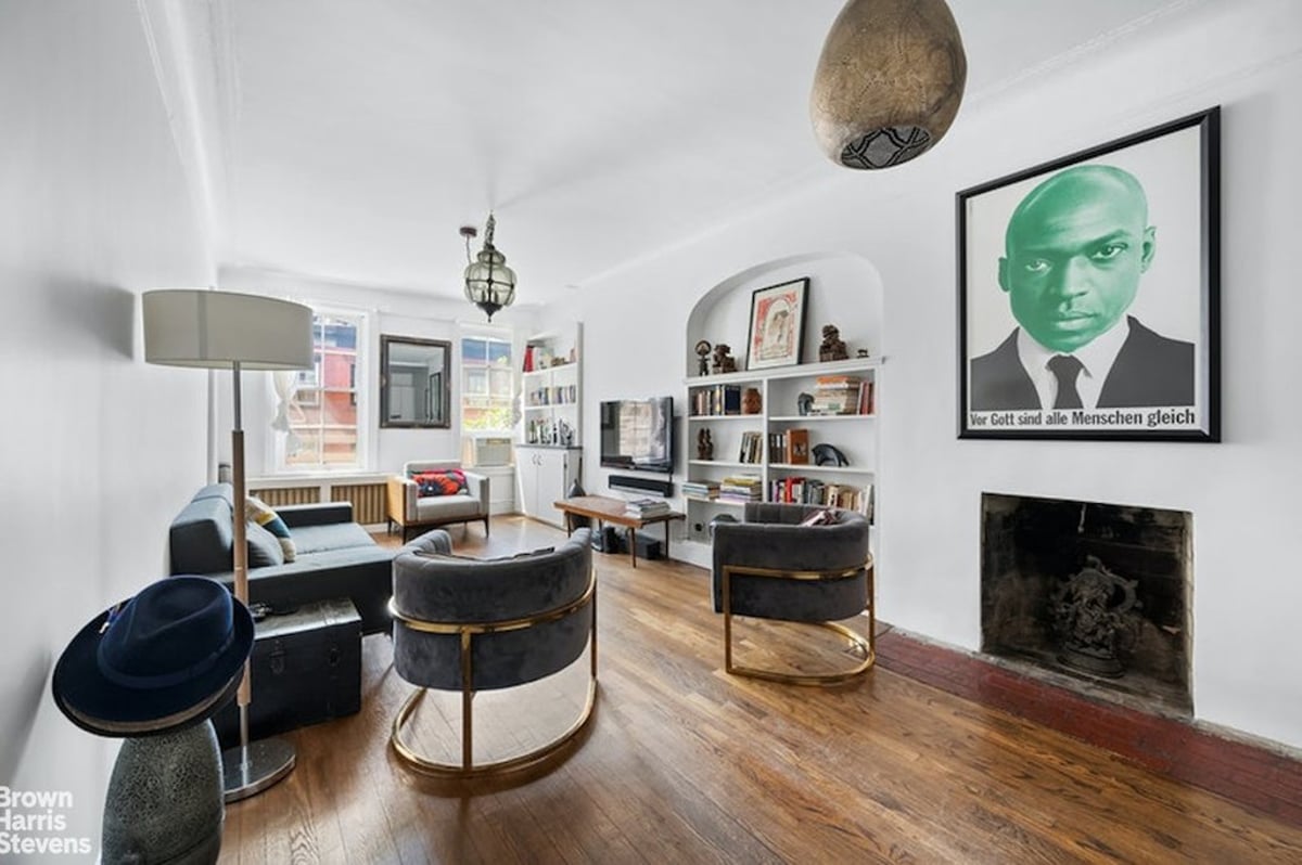 Photo for 29 PERRY STREET - 29 Perry Street Cooperative in West Village, Manhattan