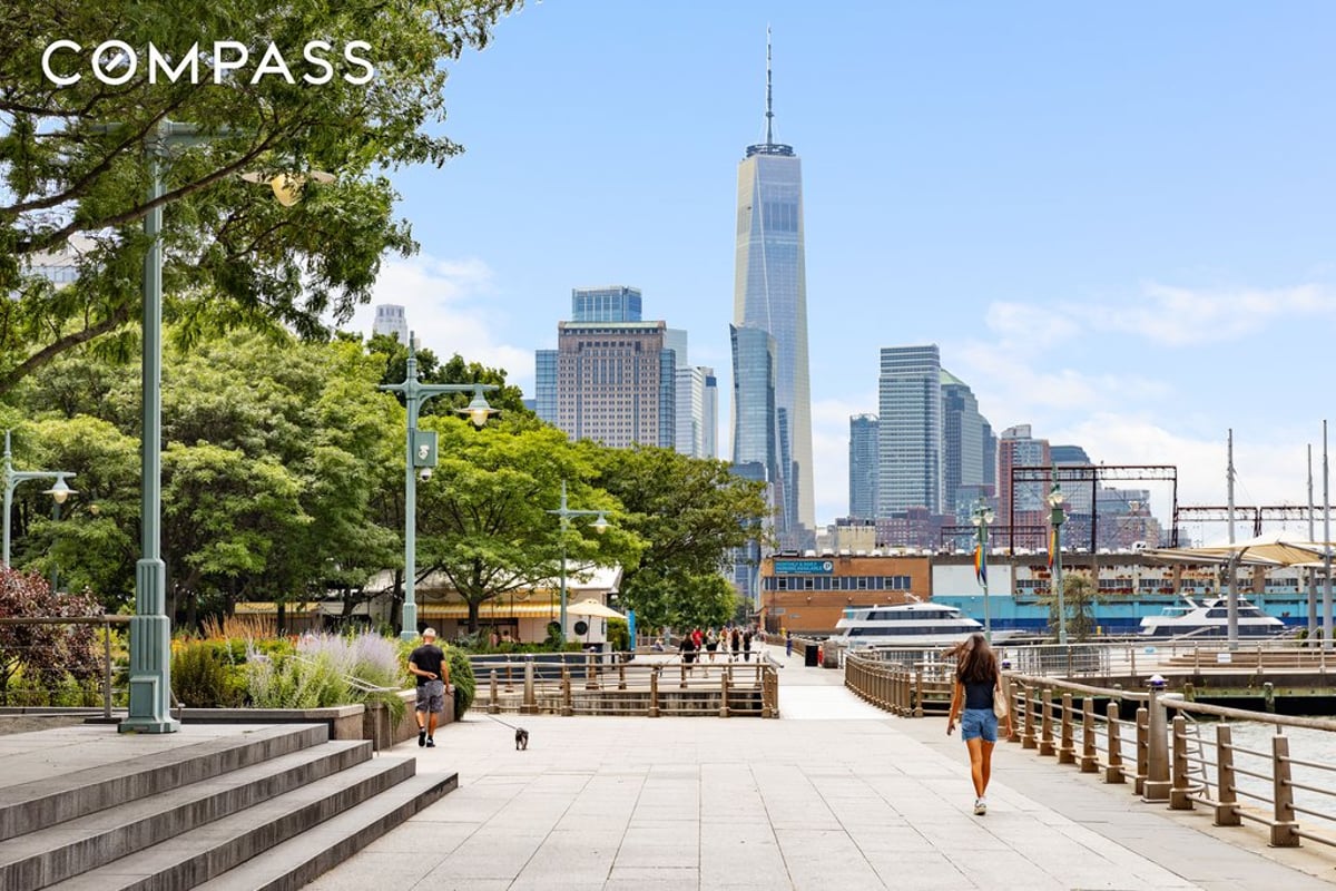 Photo for 167 Perry Street - 167 Perry Street Cooperative in West Village, Manhattan