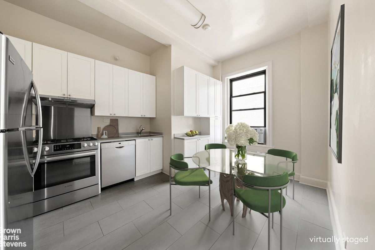 Photo for Gerel - 1100 Madison Avenue Rental Building in Upper East Side, Manhattan