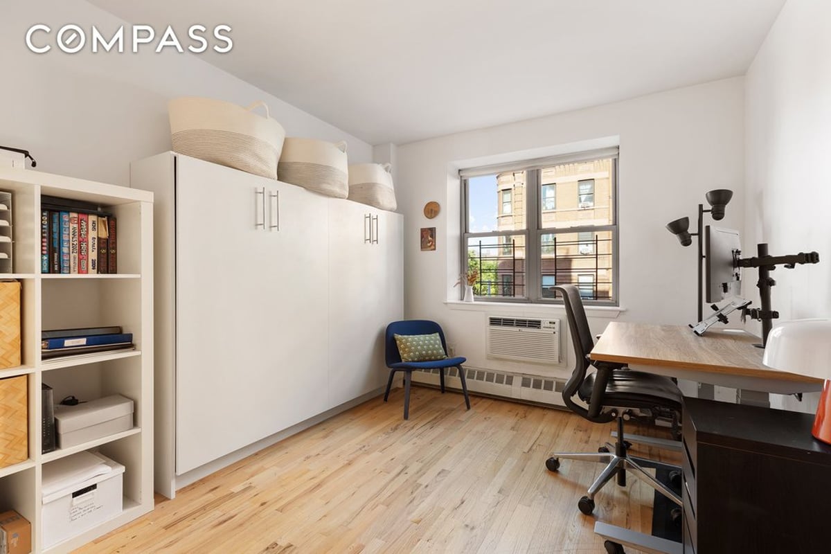 Photo for Madison Plaza - 1825 Madison Avenue Condominium in Central Harlem, Manhattan