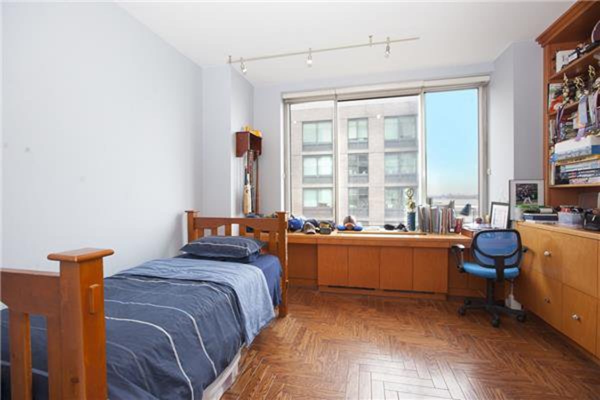 Photo for Trump Place - 200 Riverside Boulevard Condominium in Lincoln Square, Manhattan