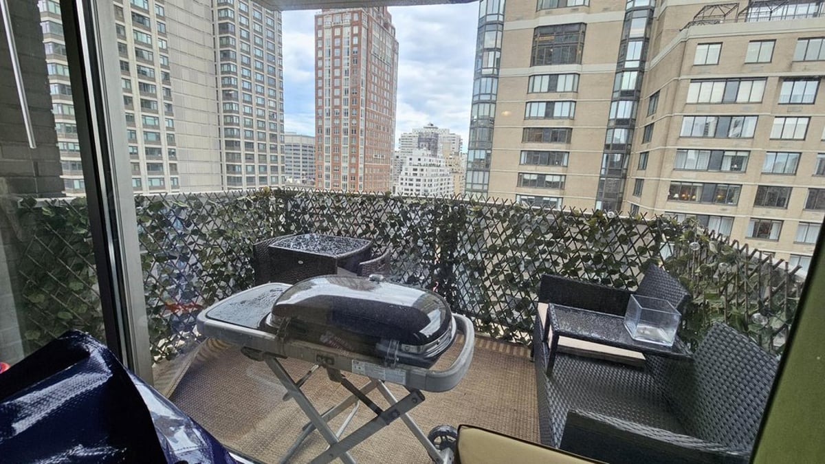 Photo for Carlton Towers - 200 East 64th Street Rental Building in Lenox Hill, Manhattan