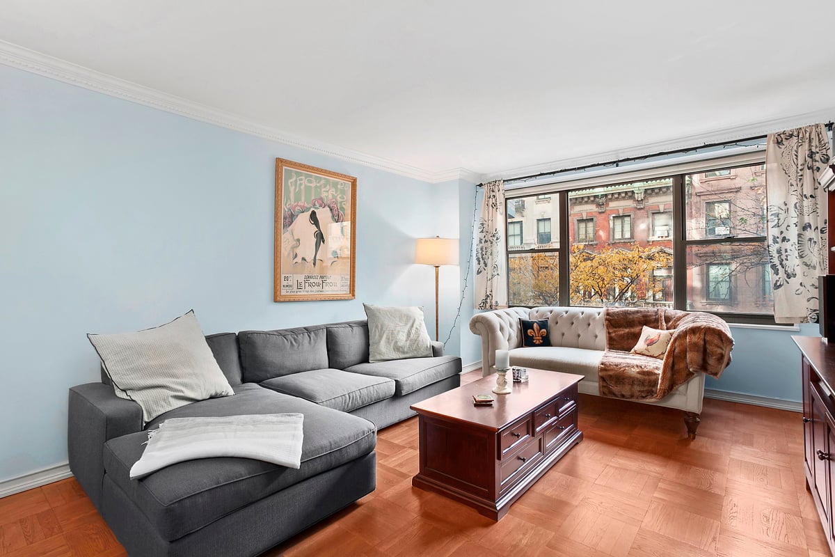 Photo for The Elysabeth - 35 East 38th Street Condominium in Murray Hill, Manhattan