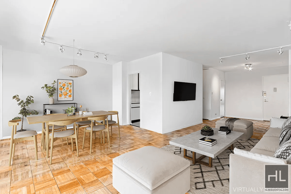 Photo for Plaza 400 - 400 East 56th Street Cooperative in Midtown East, Manhattan