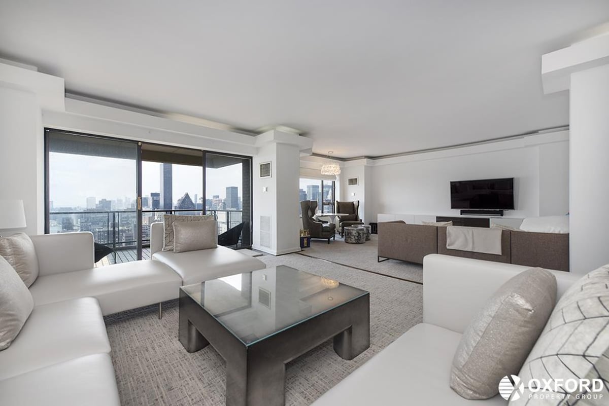 Photo for The Sovereign - 425 East 58th Street Cooperative in Sutton Place, Manhattan