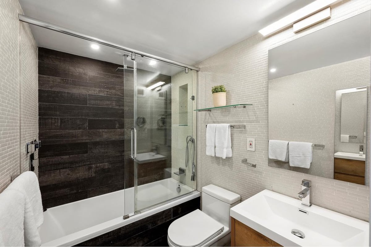 Photo for The Gramercy Place Condo - 280 Park Avenue South Condominium in Flatiron, Manhattan