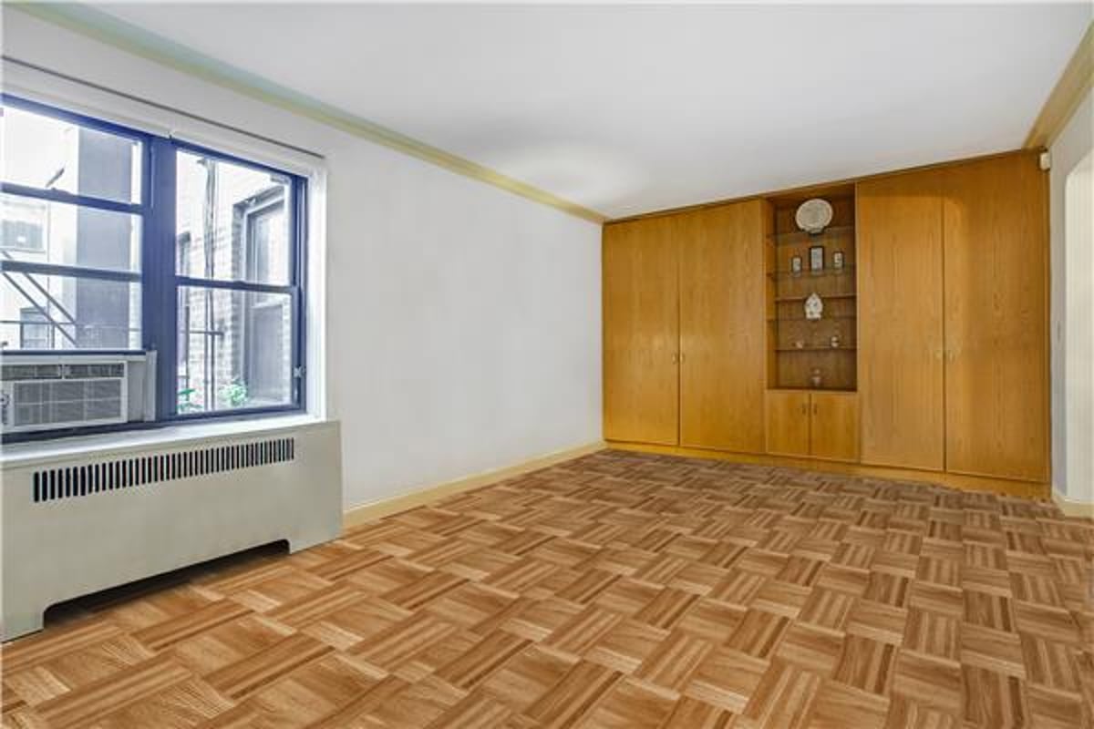 Photo for Beekman Court - 349 East 49th Street Cooperative in Midtown East, Manhattan