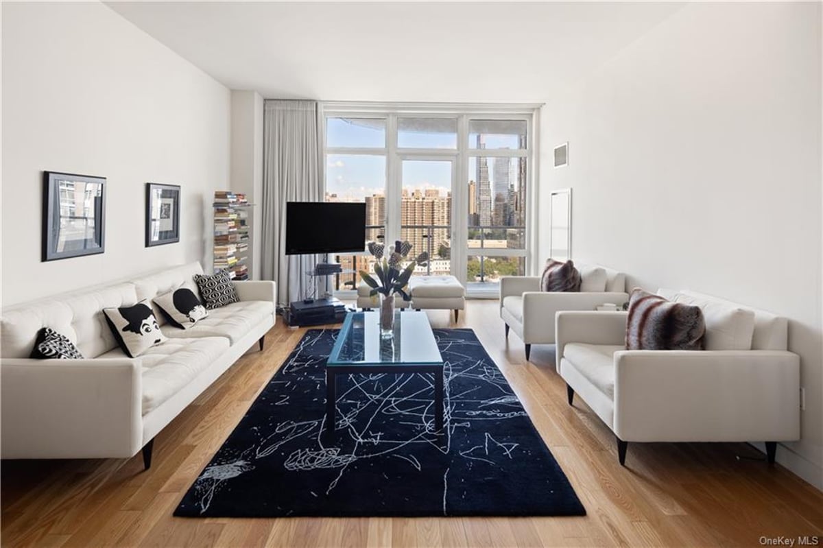Photo for Element - 555 West 59th Street Condominium in Midtown West, Manhattan