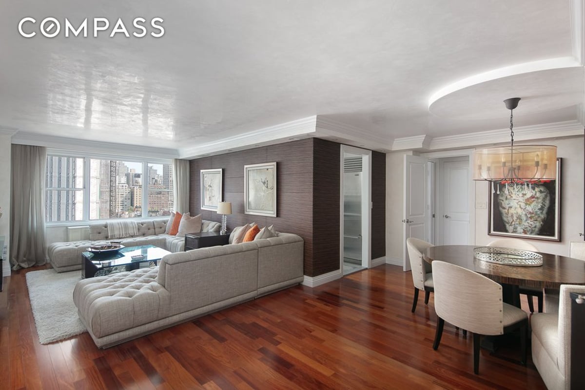 Photo for 200 East 74th Street - 1285 3rd Avenue Cooperative in Lenox Hill, Manhattan