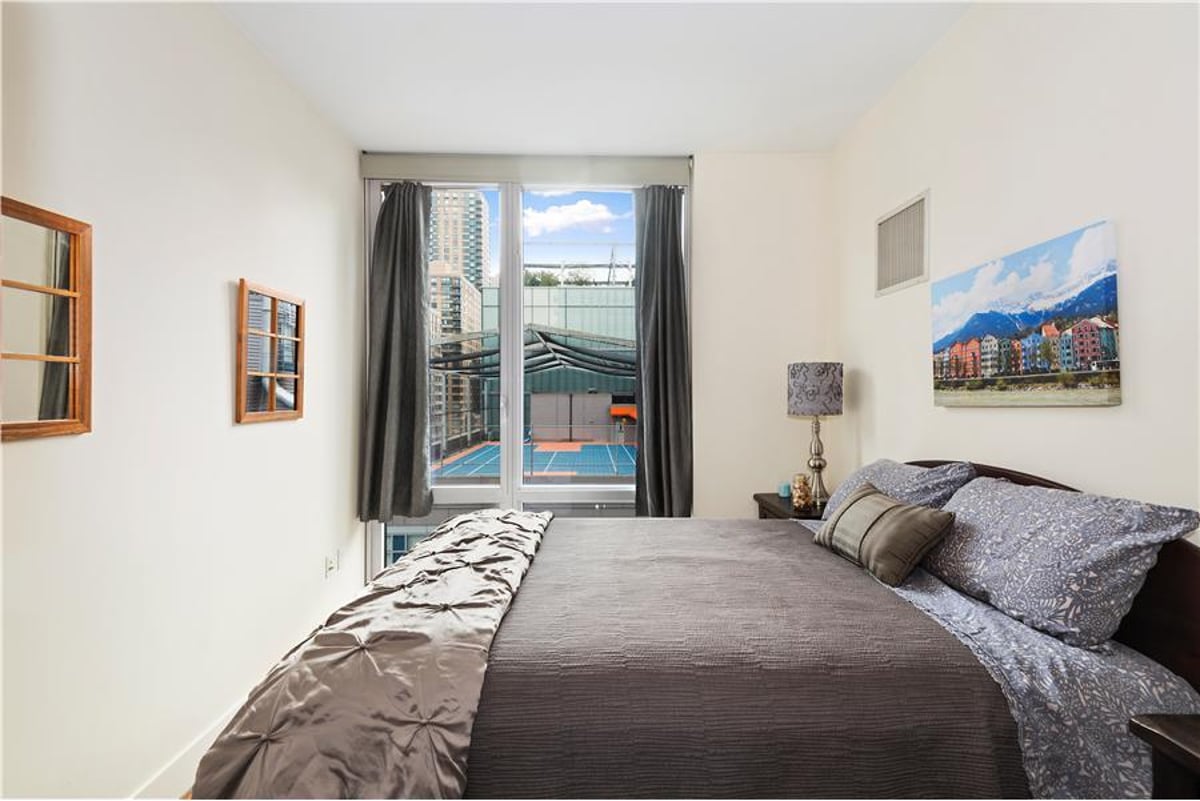 Photo for 10 West End Avenue - 10 West End Avenue Condominium in Midtown West, Manhattan