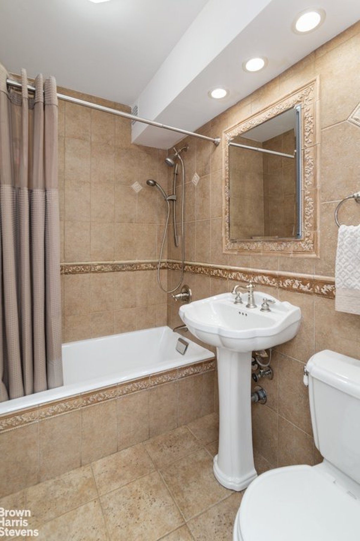 Photo for York River House - 1175 York Avenue  (Resubmit)(Old#C84-166) Condominium in Upper East Side, Manhattan