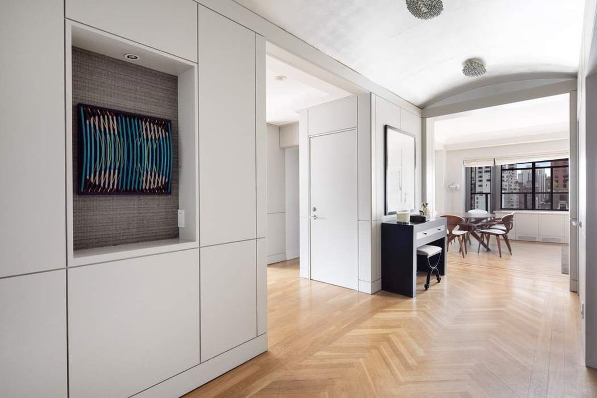 Photo for 715 Park Avenue - 715 Park Avenue Condominium in Upper East Side, Manhattan