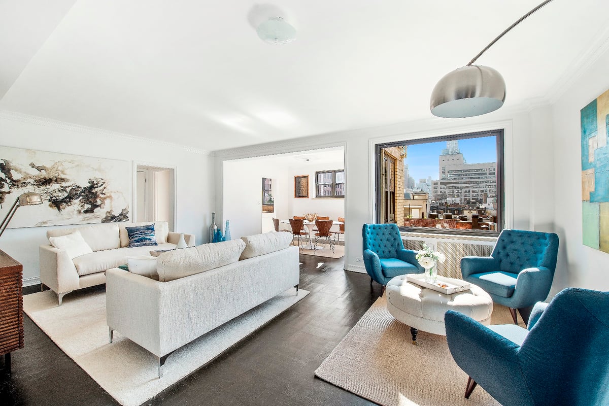 Photo for 875 5 AVENUE - 875 5th Avenue Cooperative in Upper East Side, Manhattan