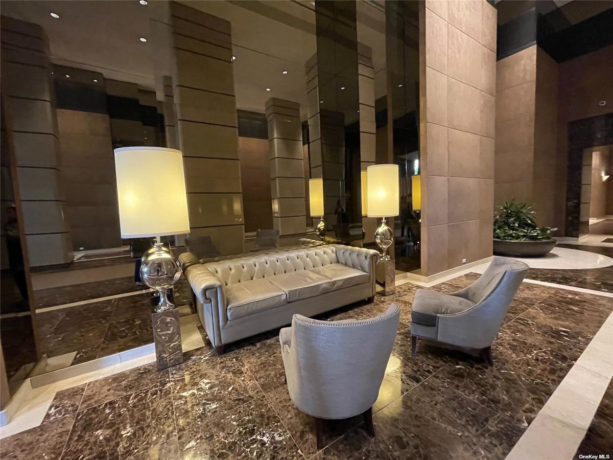 Photo for The Corinthian - 330 East 38th Street Condominium in Murray Hill, Manhattan