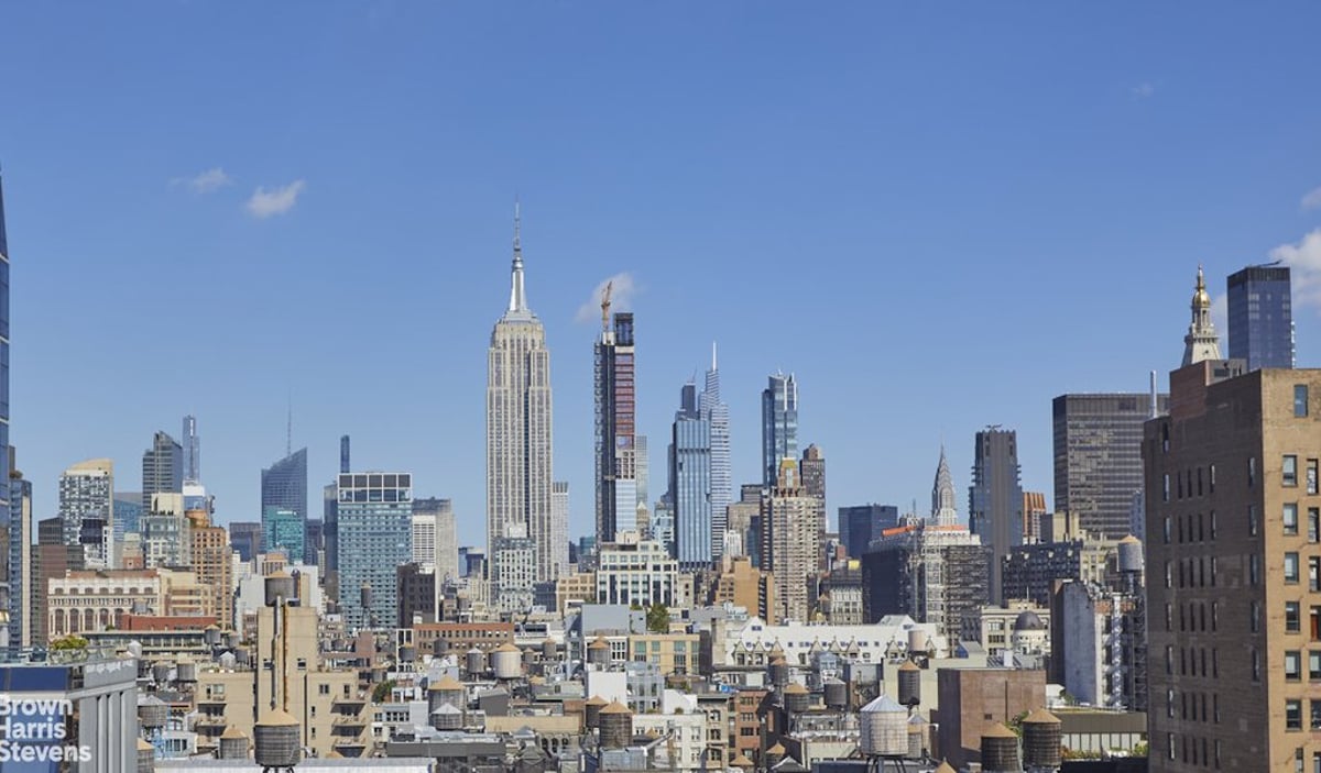 Photo for Grosvenor House - 22 West 15th Street Condominium in Greenwich Village, Manhattan