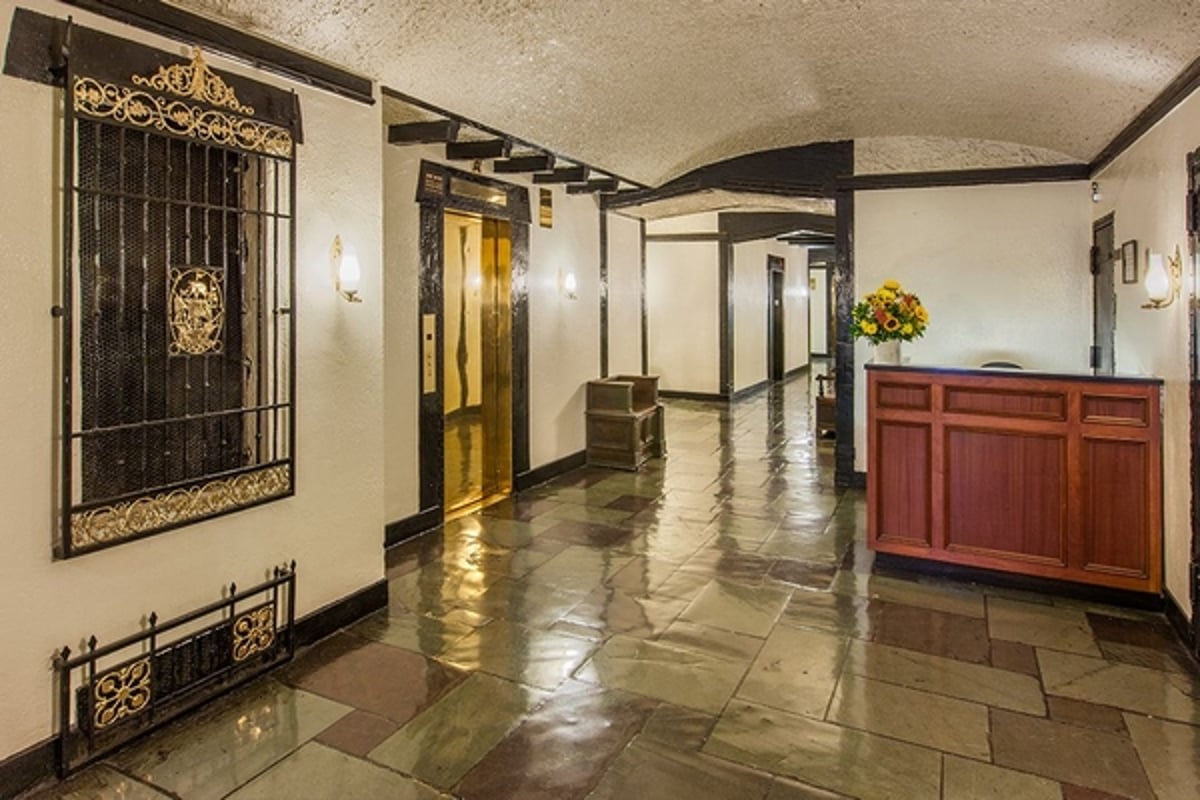 Photo for The Sutton Collection - 405 East 54th Street Rental Building in Sutton Place, Manhattan