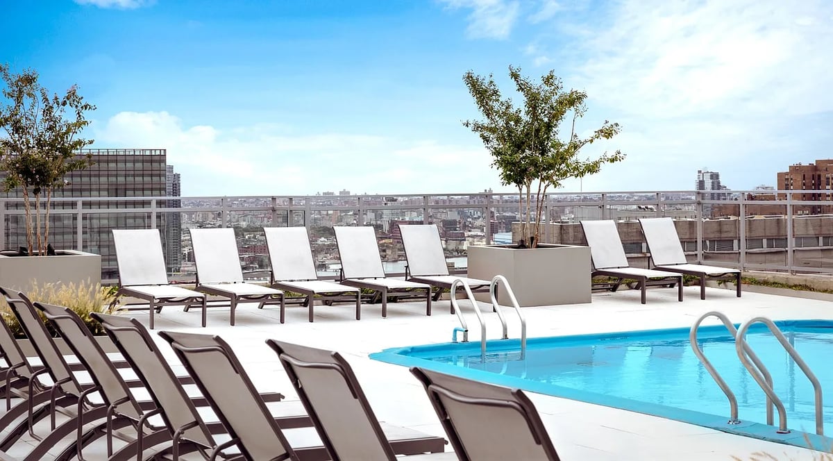 Photo for 300 East 34th - 300 East 34th Street Rental Building in Murray Hill, Manhattan