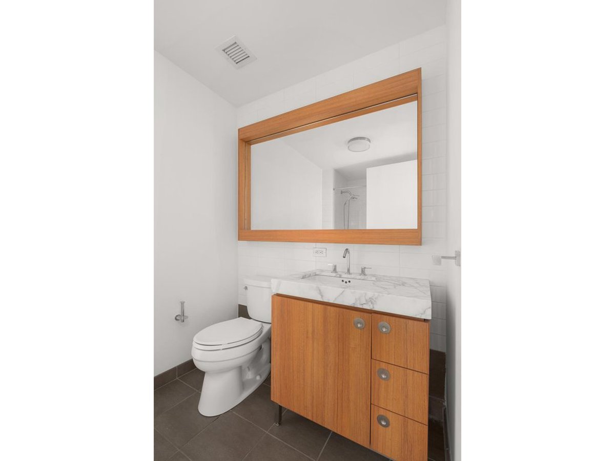 Photo for Reade57 - 57 Reade Street Condominium in Tribeca, Manhattan