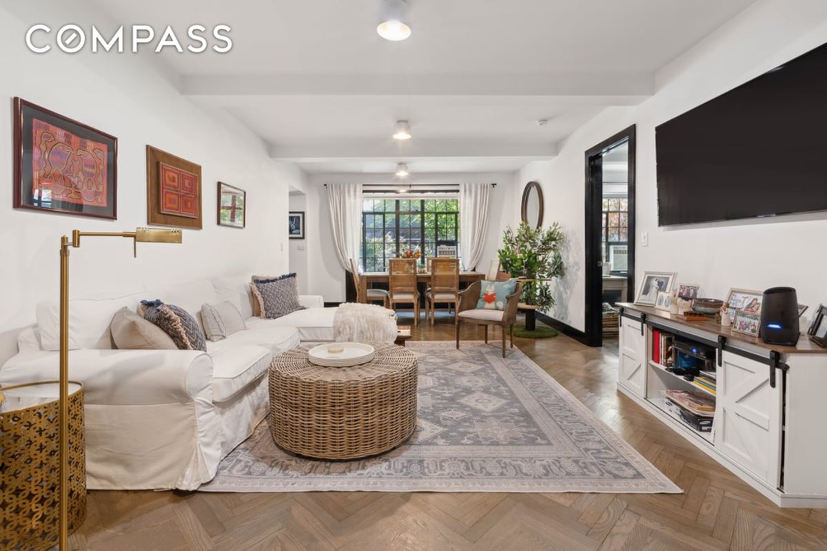 Photo for 25 MONROE PLACE - 25 Monroe Place Rental Building in Brooklyn Heights, Brooklyn