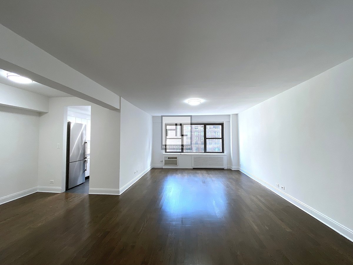 Photo for 157 EAST 57th - 157 East 57th Street Rental Building in Sutton Place, Manhattan