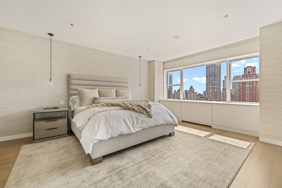 Photo for Imperial House - 150 East 69th Street Cooperative in Lenox Hill, Manhattan