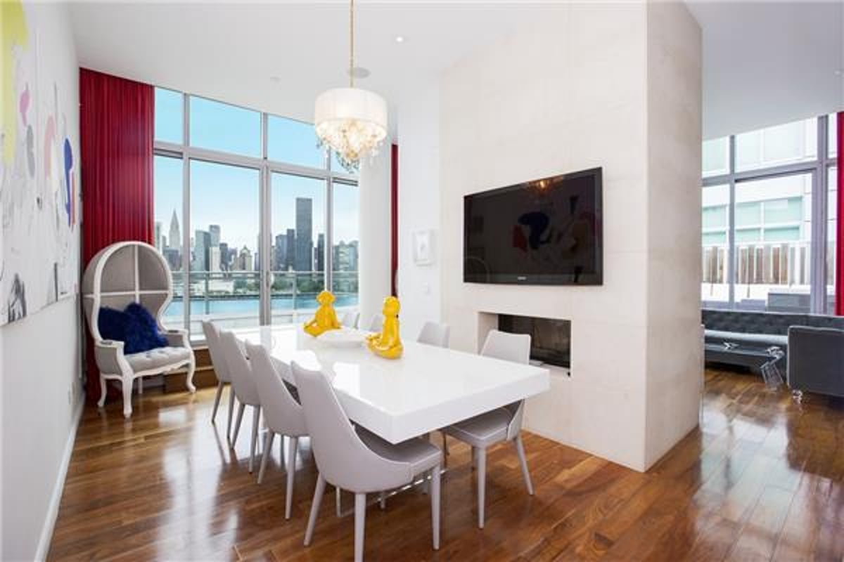 Photo for The View at East Coast - 46-30 Center Boulevard Condominium in Long Island City, Queens