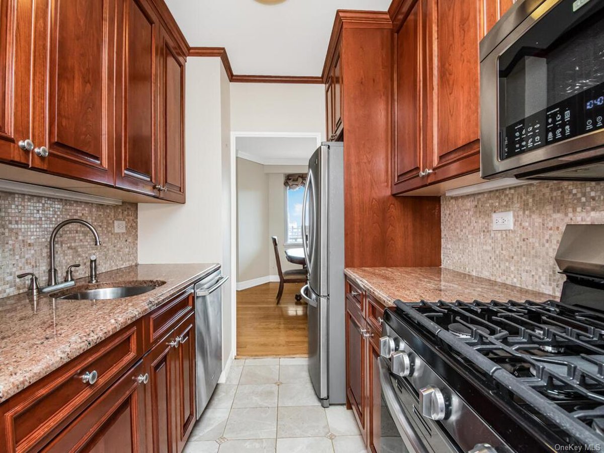 Photo for 3777 Independence Avenue - 3777 Independence Avenue Cooperative in West Bronx, Bronx