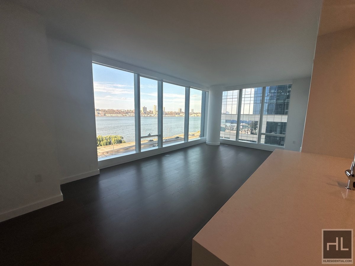 Photo for Two Waterline Square - 400 West 61St Street Condominium in Upper West Side, Manhattan