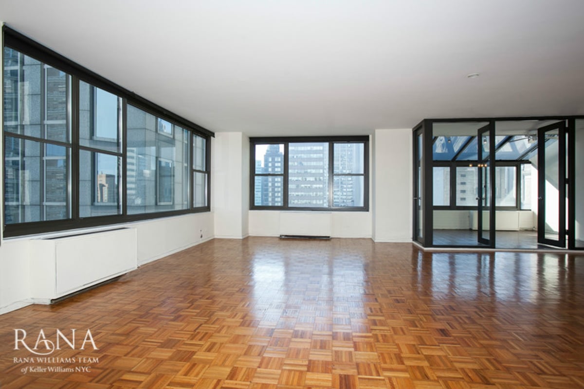 Photo for The Galleria - 117 East 57th Street Condominium in Midtown East, Manhattan