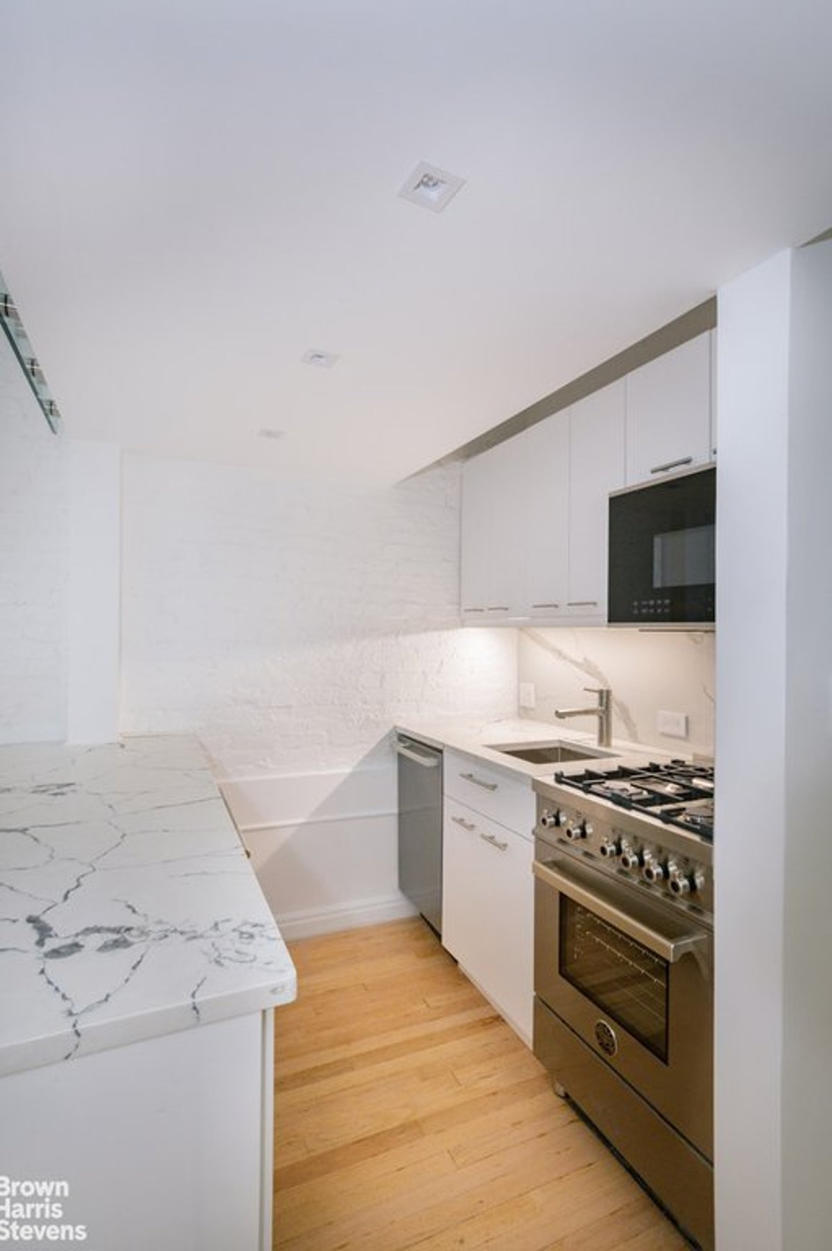 Photo for 23 West 9th Street - 23 West 9th Street Cooperative in Greenwich Village, Manhattan