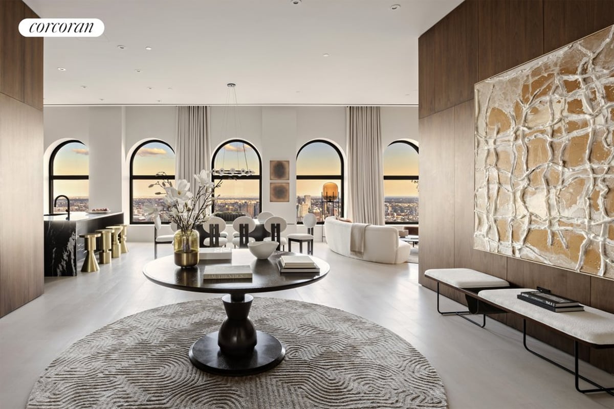 Photo for 130 WILLIAM STREET - 130 William Street Rental Building in Downtown, Manhattan