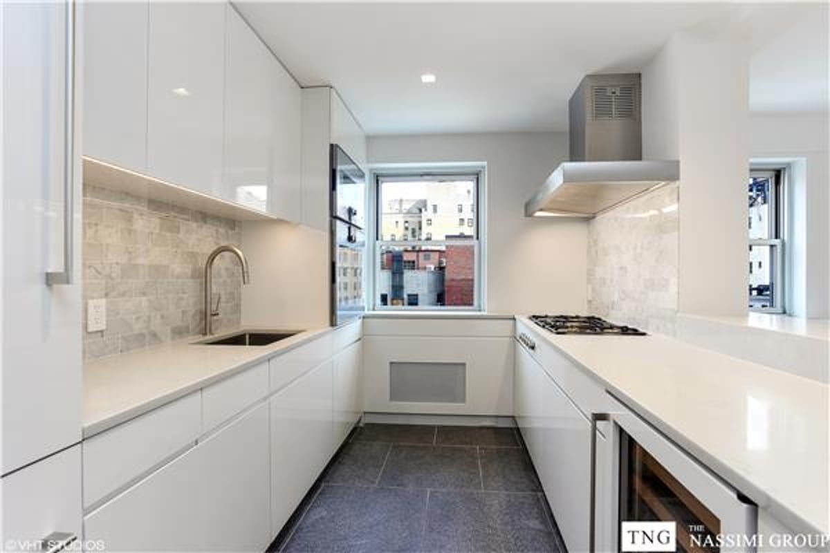 Photo for The Charles House - 40 East 78th Street Condominium in Upper East Side, Manhattan