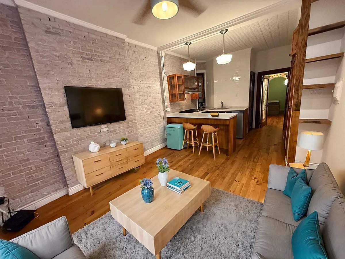 Photo for 105 THOMPSON STREET - 105 Thompson Street Cooperative in Soho, Manhattan