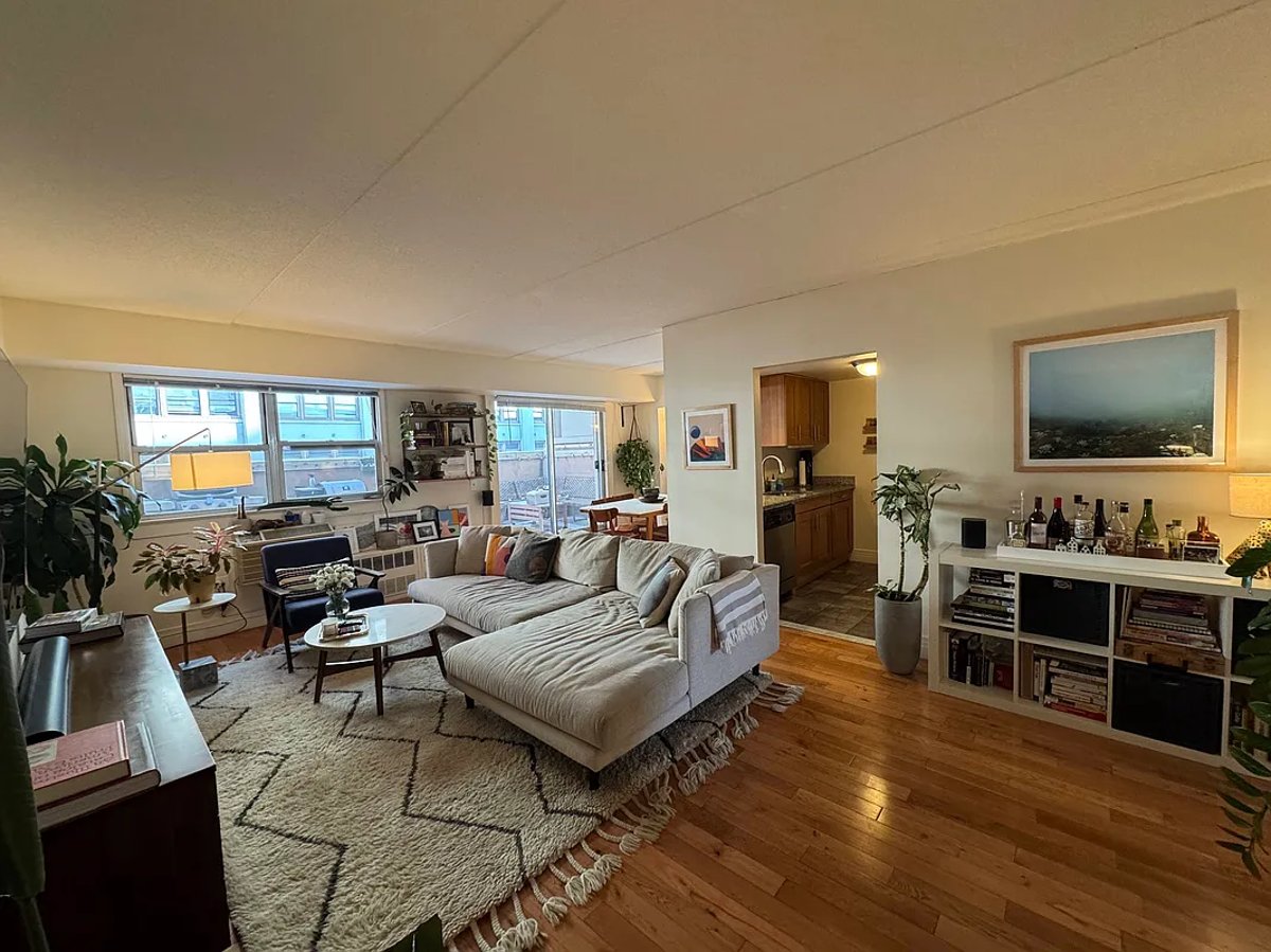 Photo for State Renaissance Court - 200 Schermerhorn Street Rental Building in Downtown Brooklyn, Brooklyn