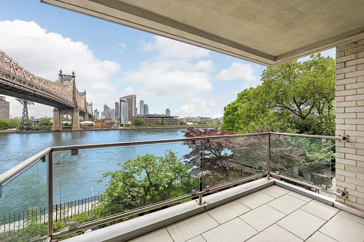 Photo for 35 SUTTON PLACE - 35 Sutton Place Cooperative in Midtown East, Manhattan