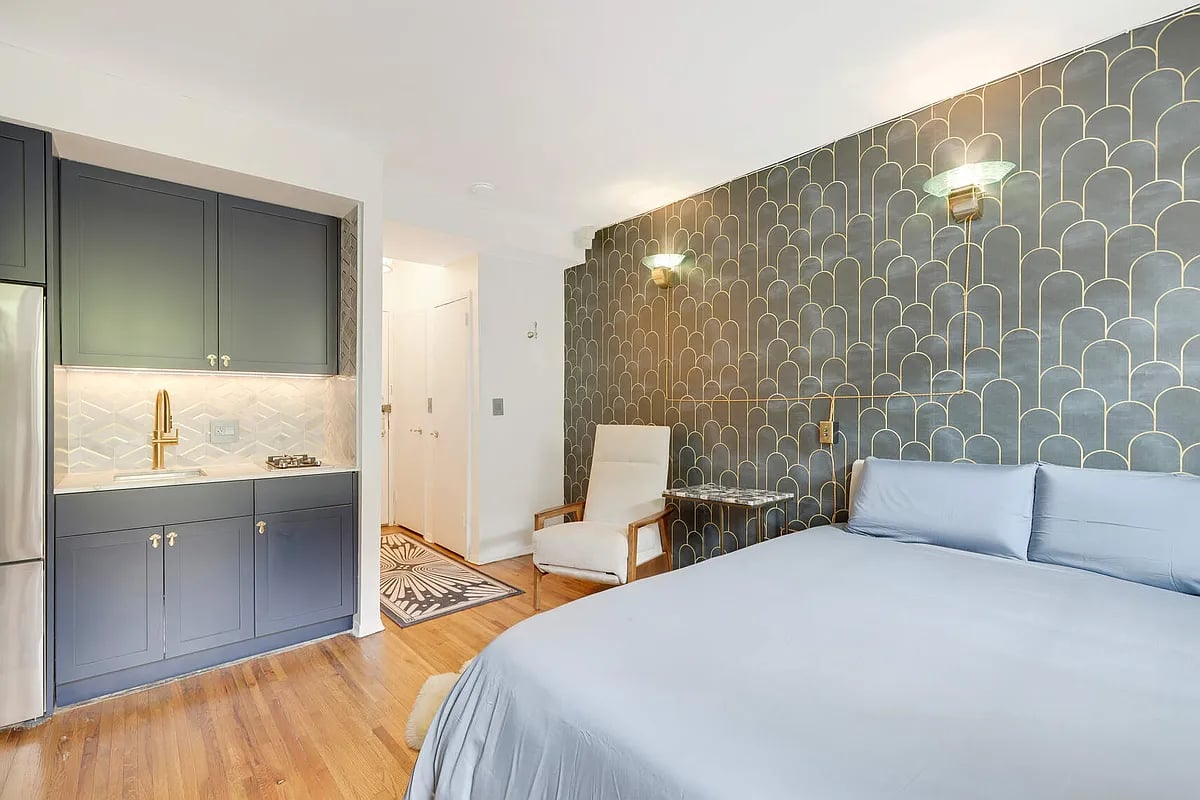 Photo for 210 East 21st Street - 210 East 21St Street Cooperative in Gramercy Park, Manhattan