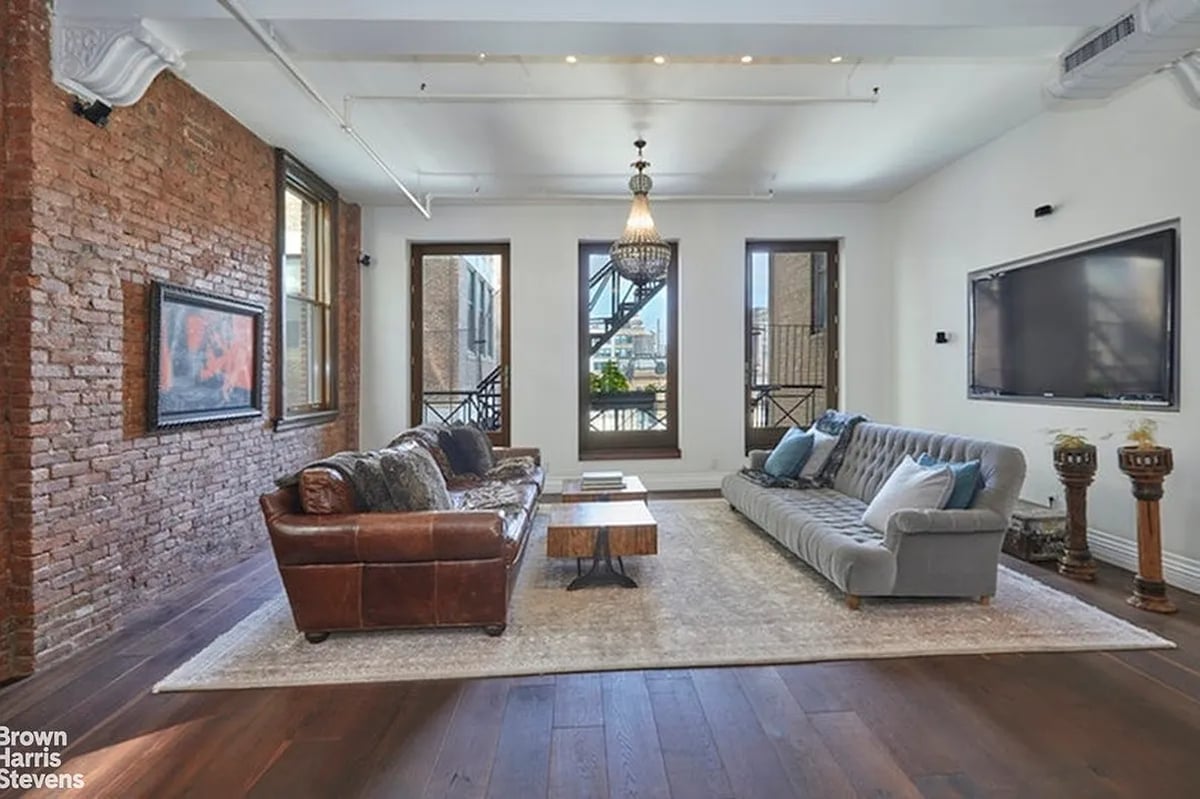 Photo for 722 BROADWAY - 722 Broadway Cooperative in Greenwich Village, Manhattan