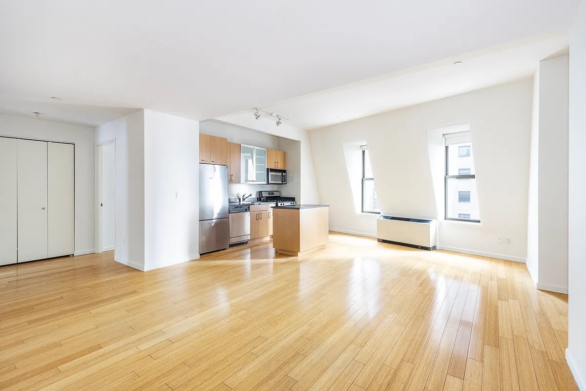 Photo for 90 West Street - 90 West Street Rental Building in Financial District, Manhattan