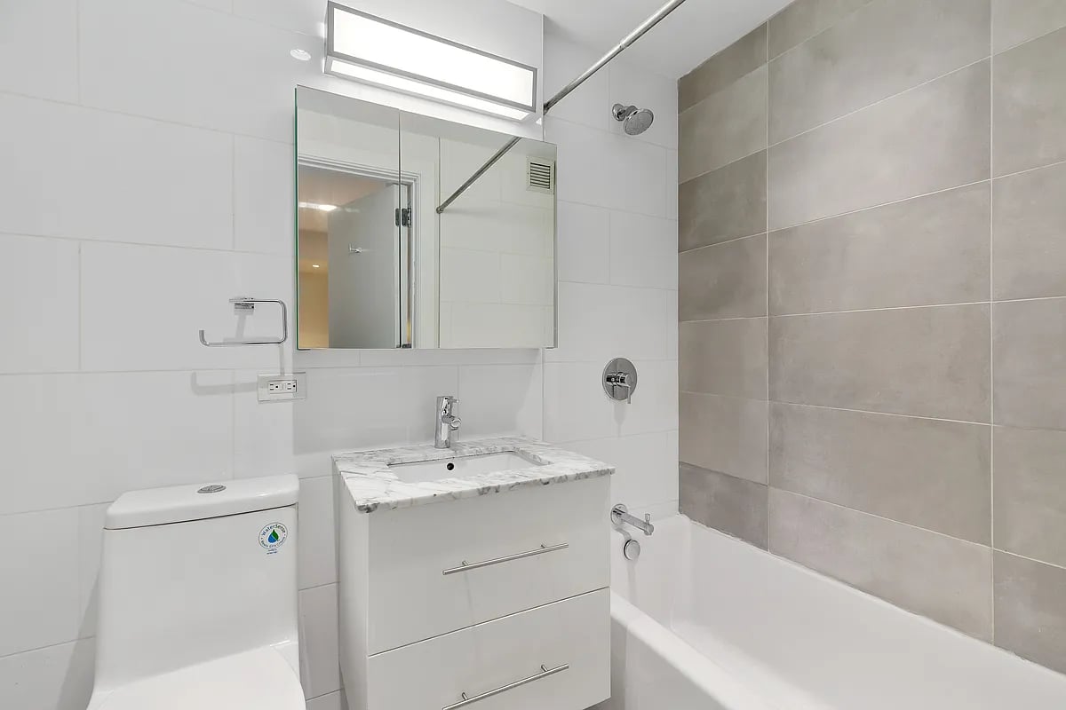 Photo for The Centra - 230 East 44th Street Rental Building in Turtle Bay, Manhattan