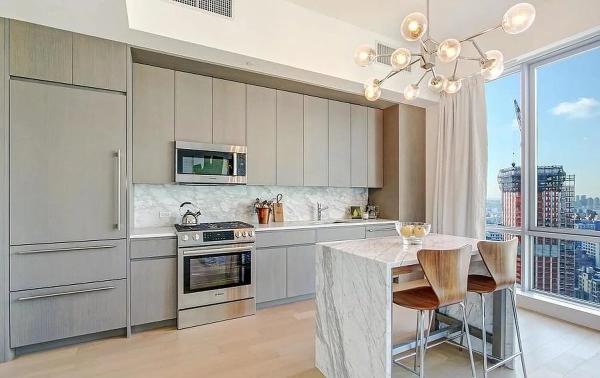 Photo for One Sixty Madison - 160 Madison Avenue Condominium in Midtown, Manhattan